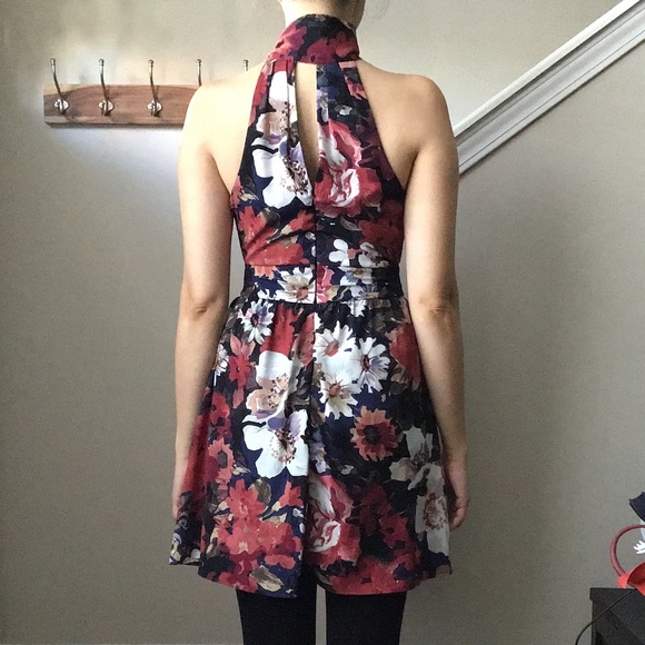 Modcloth Small Navy and Red Floral Halter Tie-Neck Dress NWOT - Picture 14 of 15